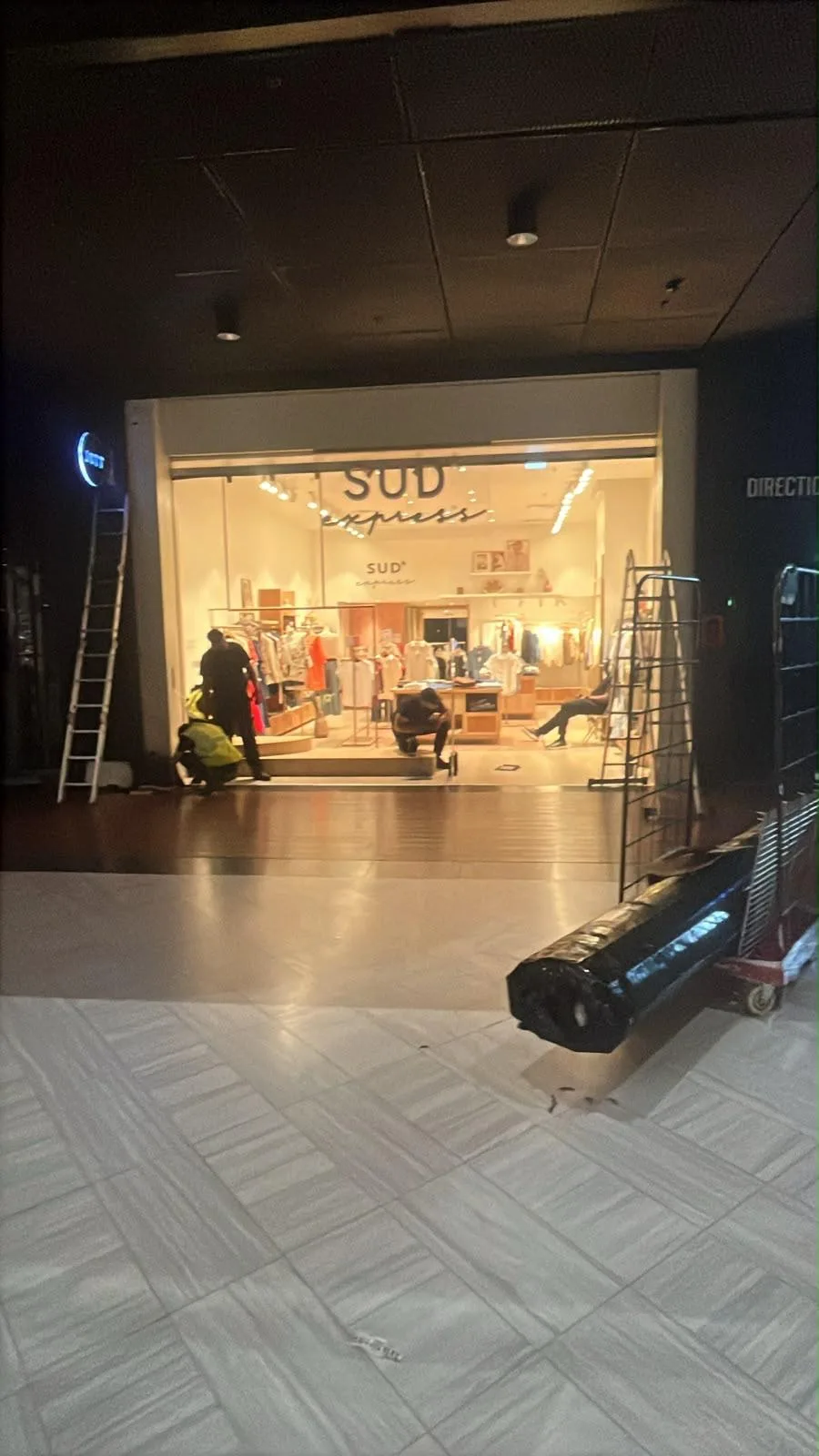Installation et pose de rideau métallique à Marseille 6