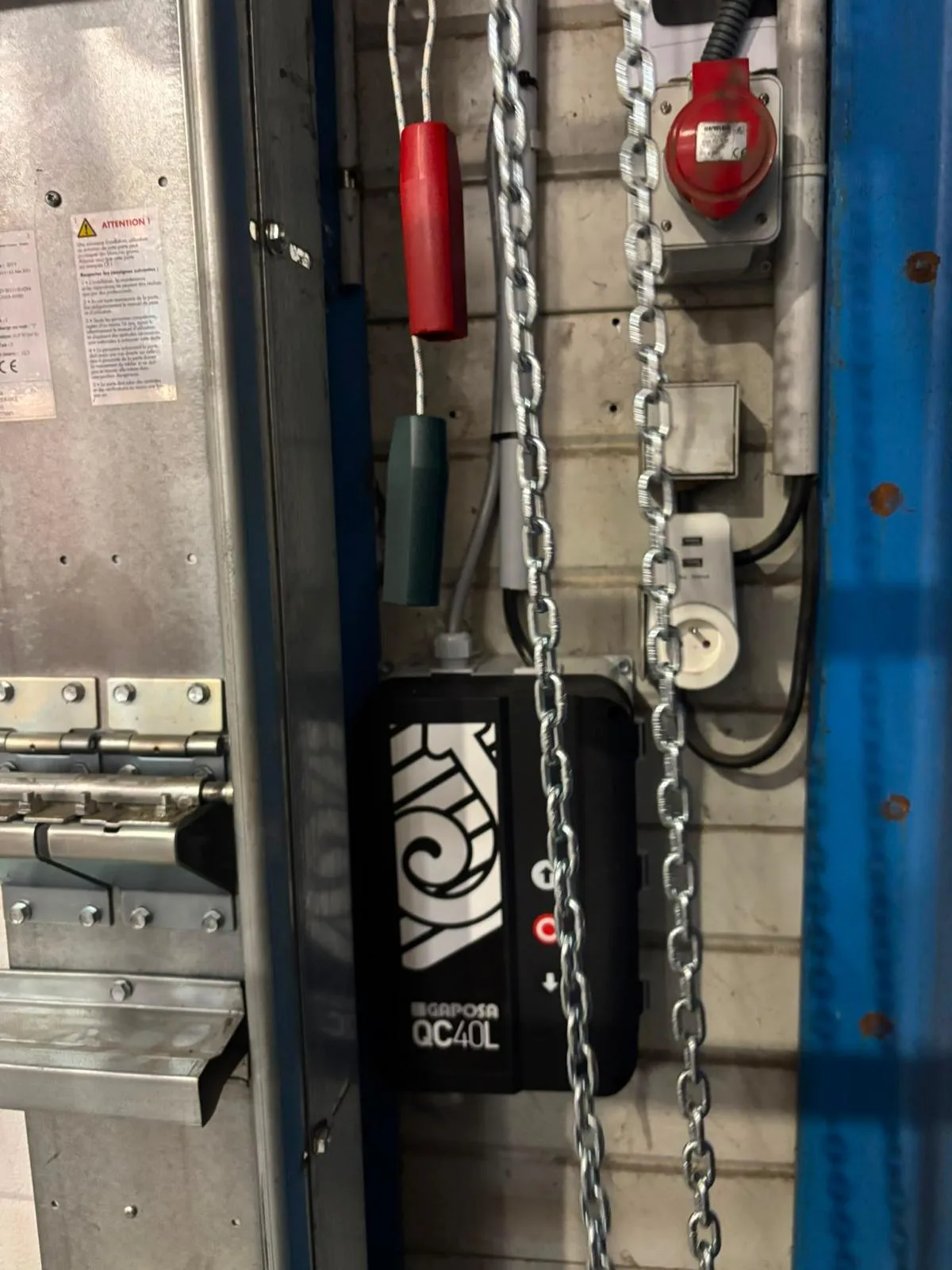 Motorisation de rideau métallique à Marseille 6